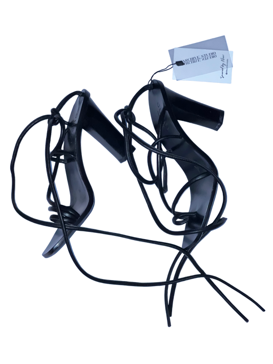 Authentic Vintage Gucci by Tom Ford wooden block heels. Size 6 for women